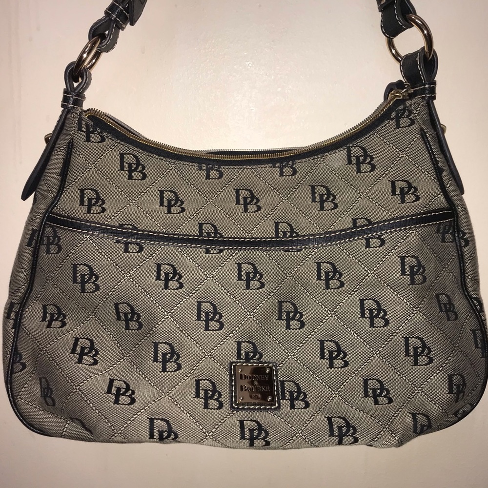 Dooney & Bourke bag